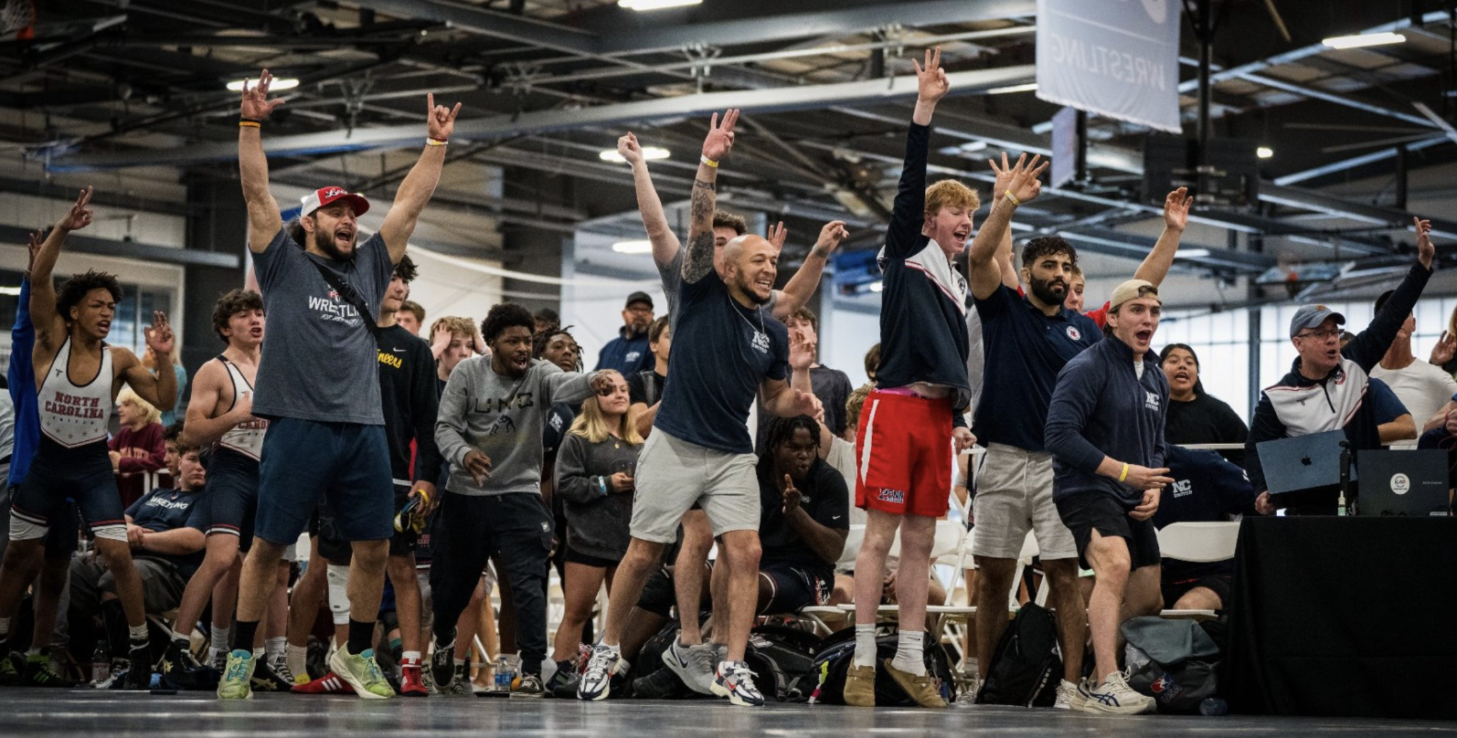 NC wrestling crowd at States